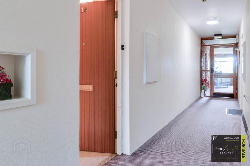 Photo 10 of 18 Ballyholme Court, Bangor