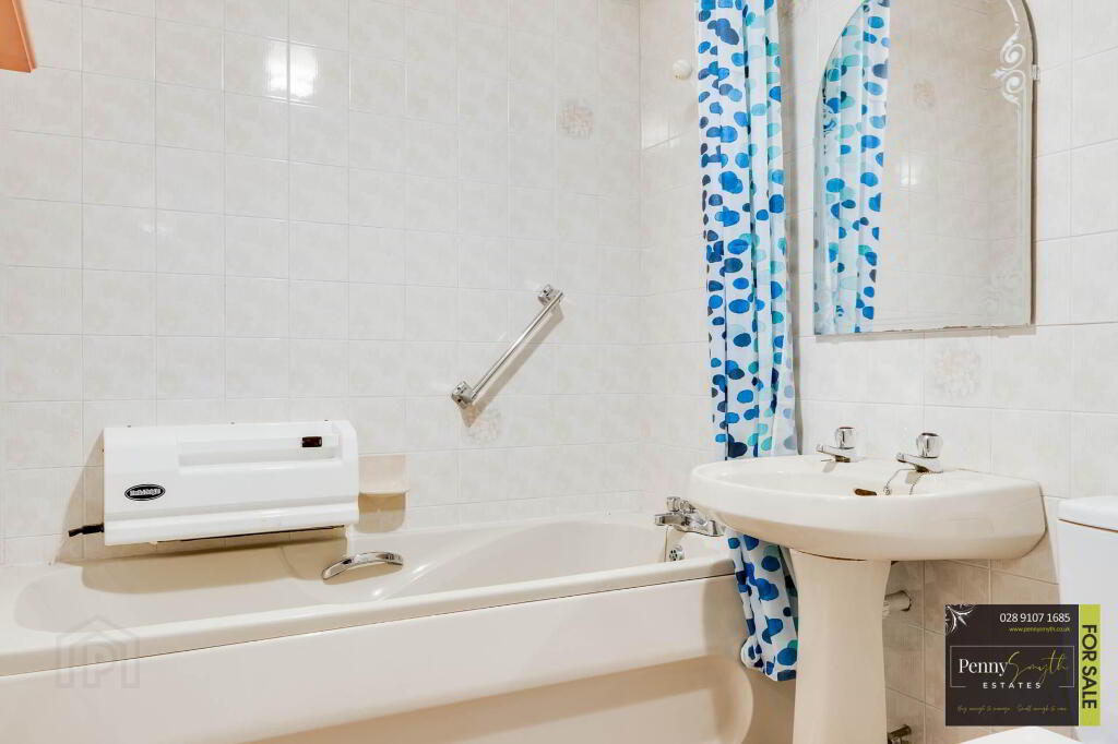 Photo 23 of 18 Ballyholme Court, Bangor