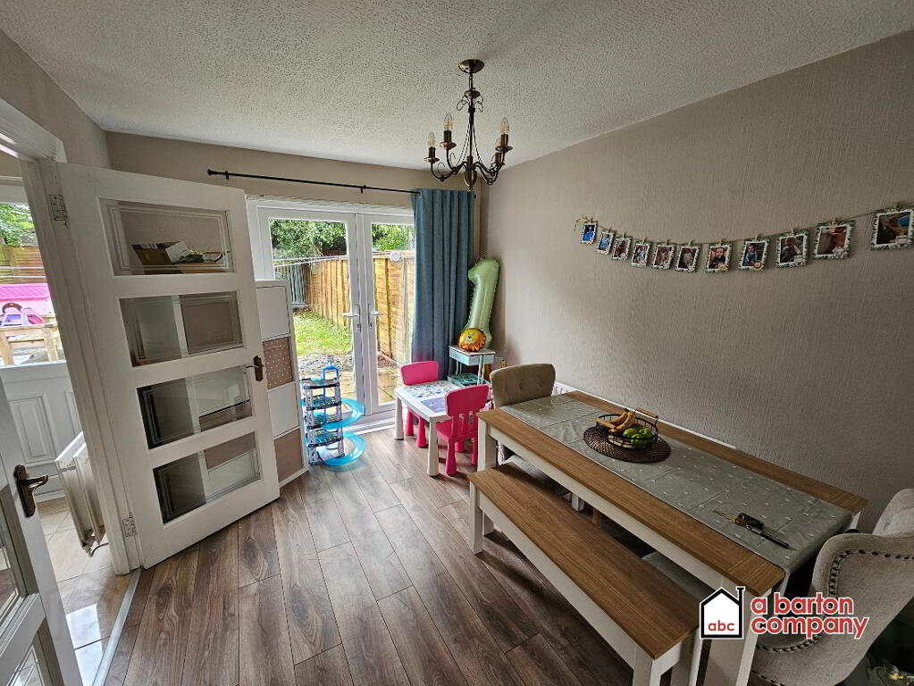 Photo 3 of 7 Dorchester Crescent, Ballyhenry, Newtownabbey