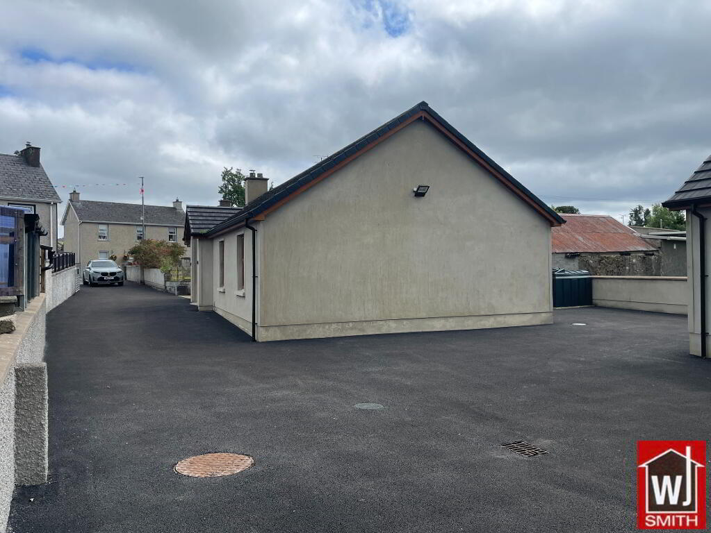 Photo 34 of 18 Main Street, Killen, Castlederg