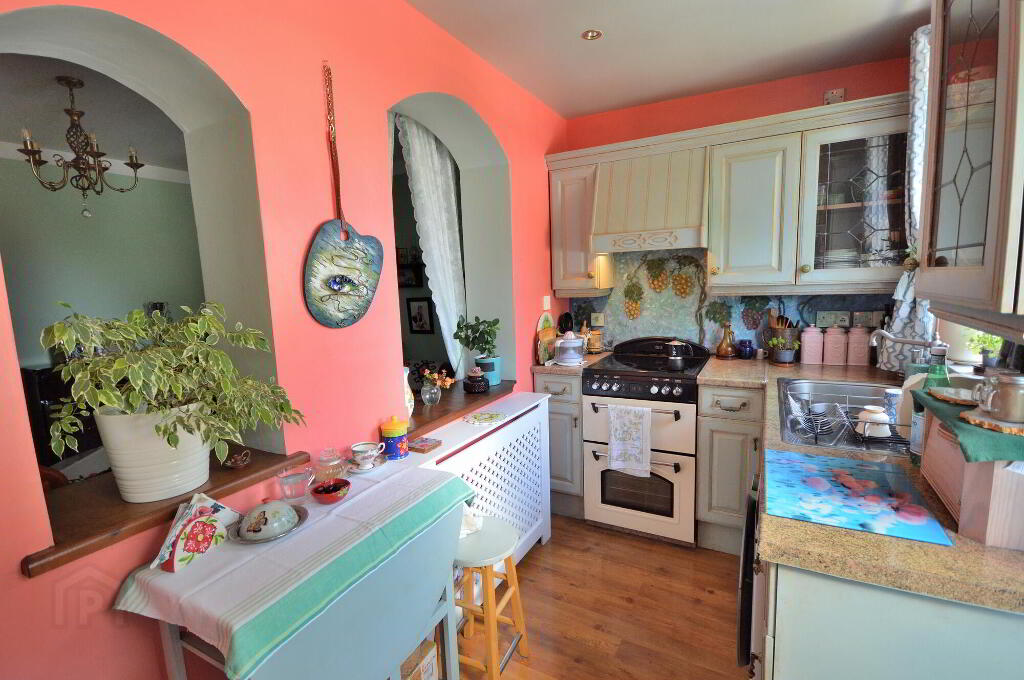 Photo 8 of 32 Meadowbank Avenue, Donaghadee