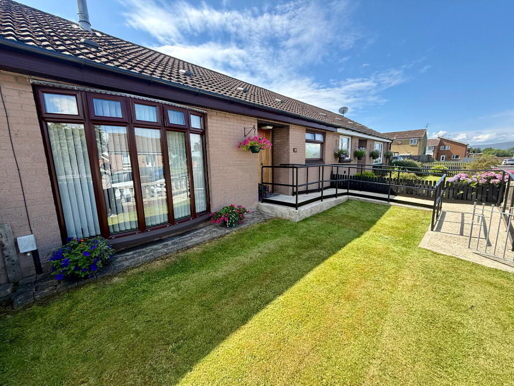 Photo 10 of 137 Kinsale Park, Waterside, L'Derry