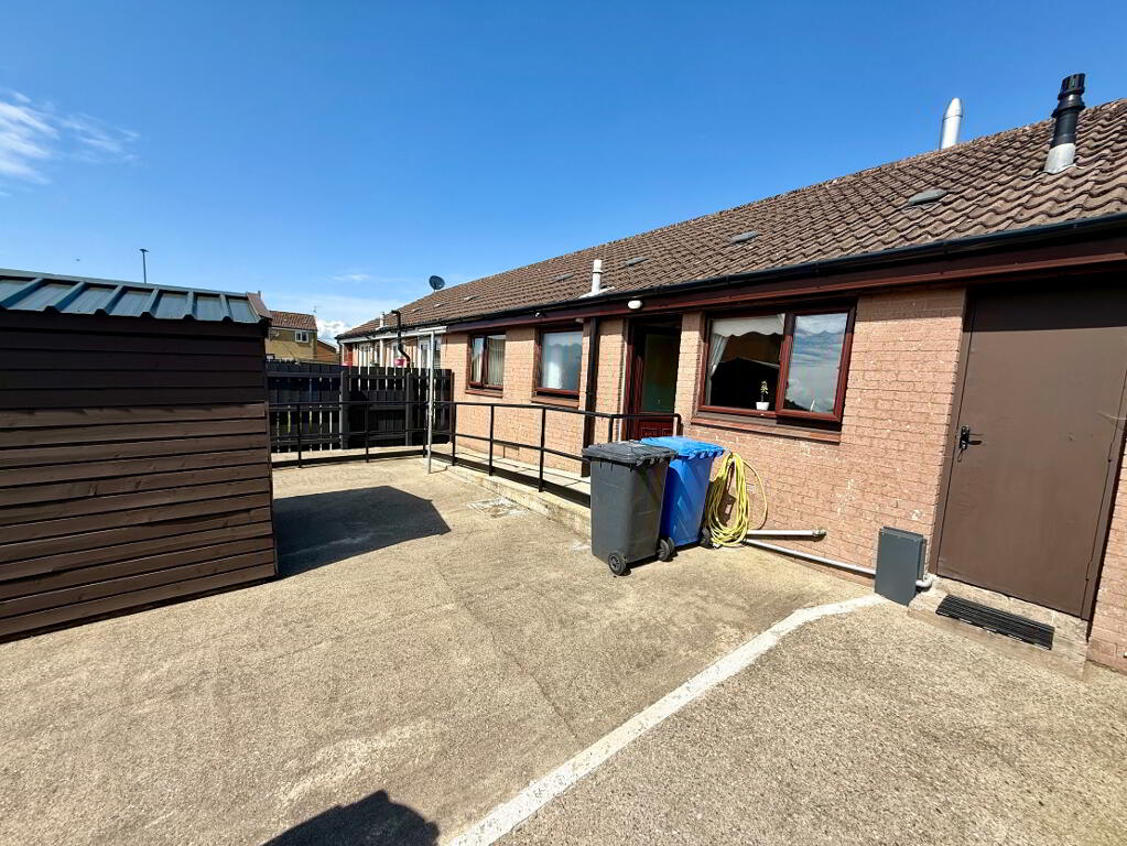 Photo 11 of 137 Kinsale Park, Waterside, L'Derry