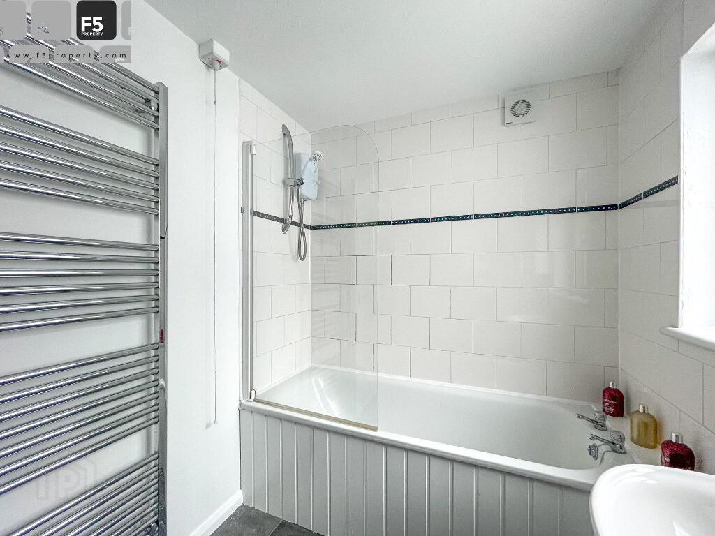 Bathroom (2)