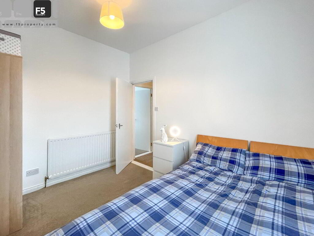 Bedroom two (2)