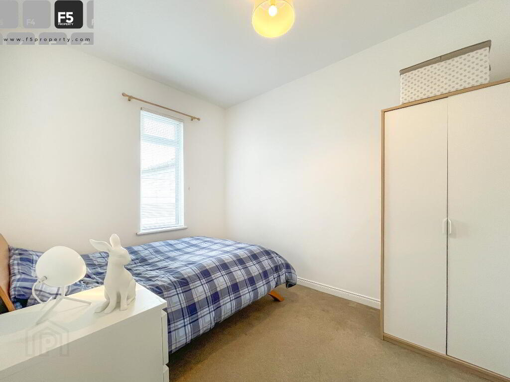 Bedroom two (3)