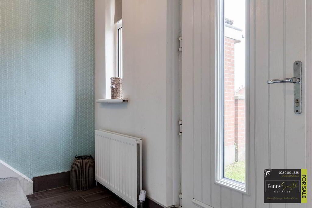 Photo 4 of 33 Ashbury Road, Bangor