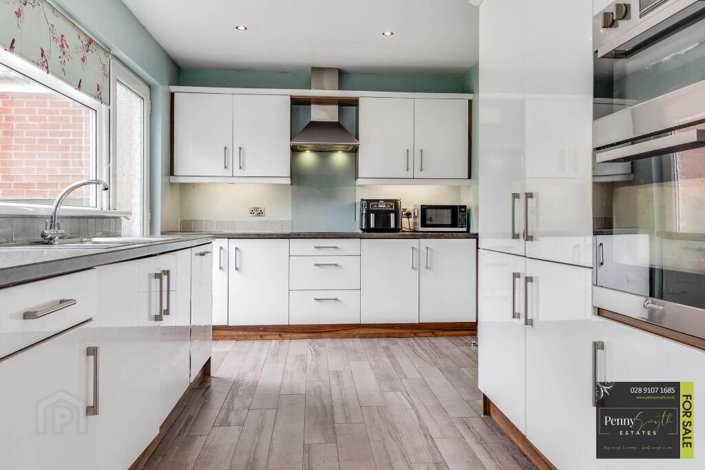 Photo 14 of 33 Ashbury Road, Bangor