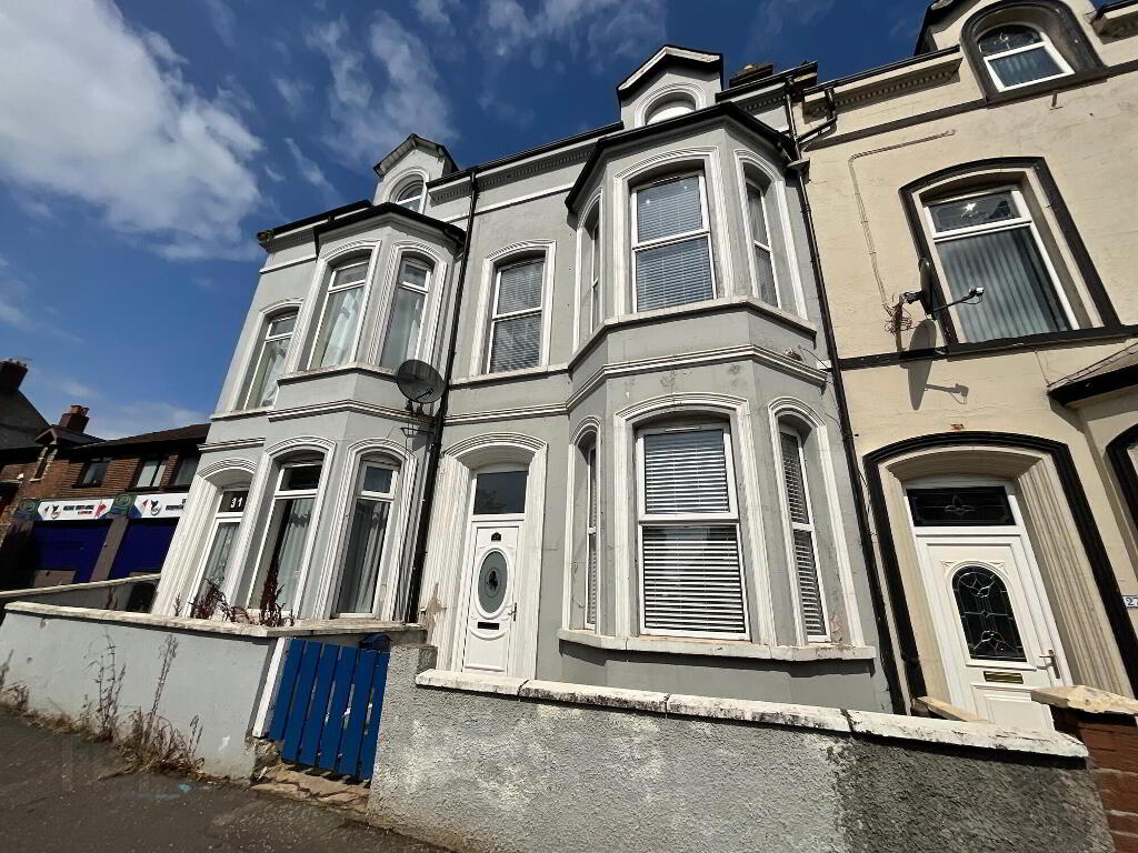 4 Bedroom Terraced in BT13 3BN