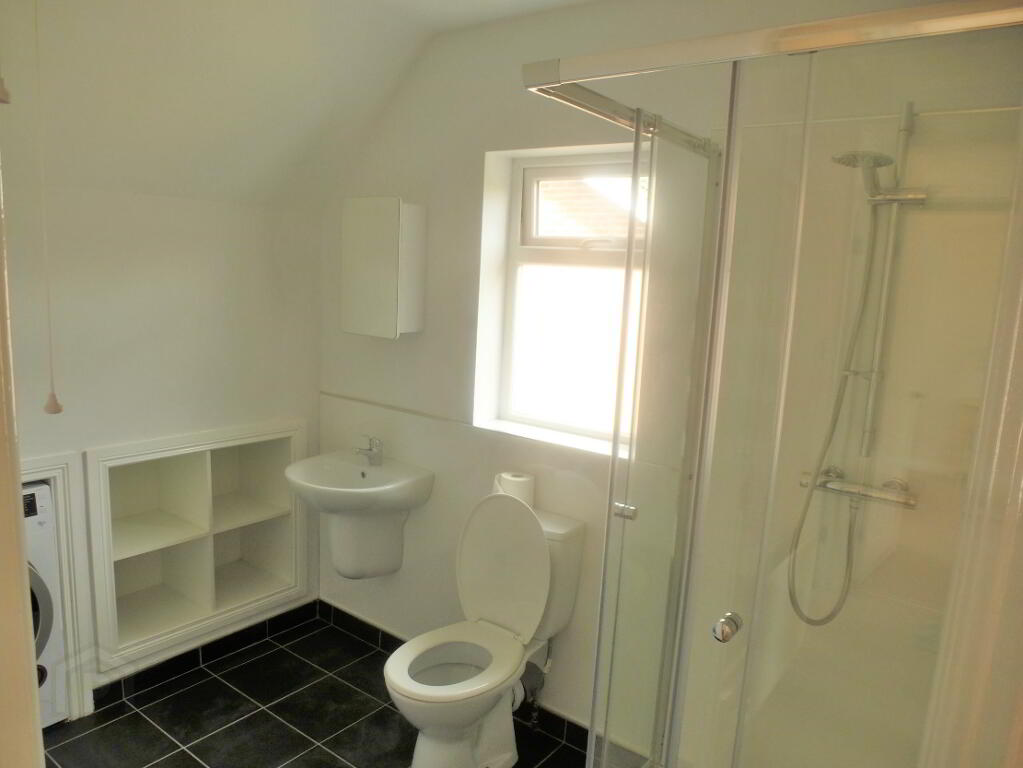 Photo 7 of 25 Cedar Grove, Holywood