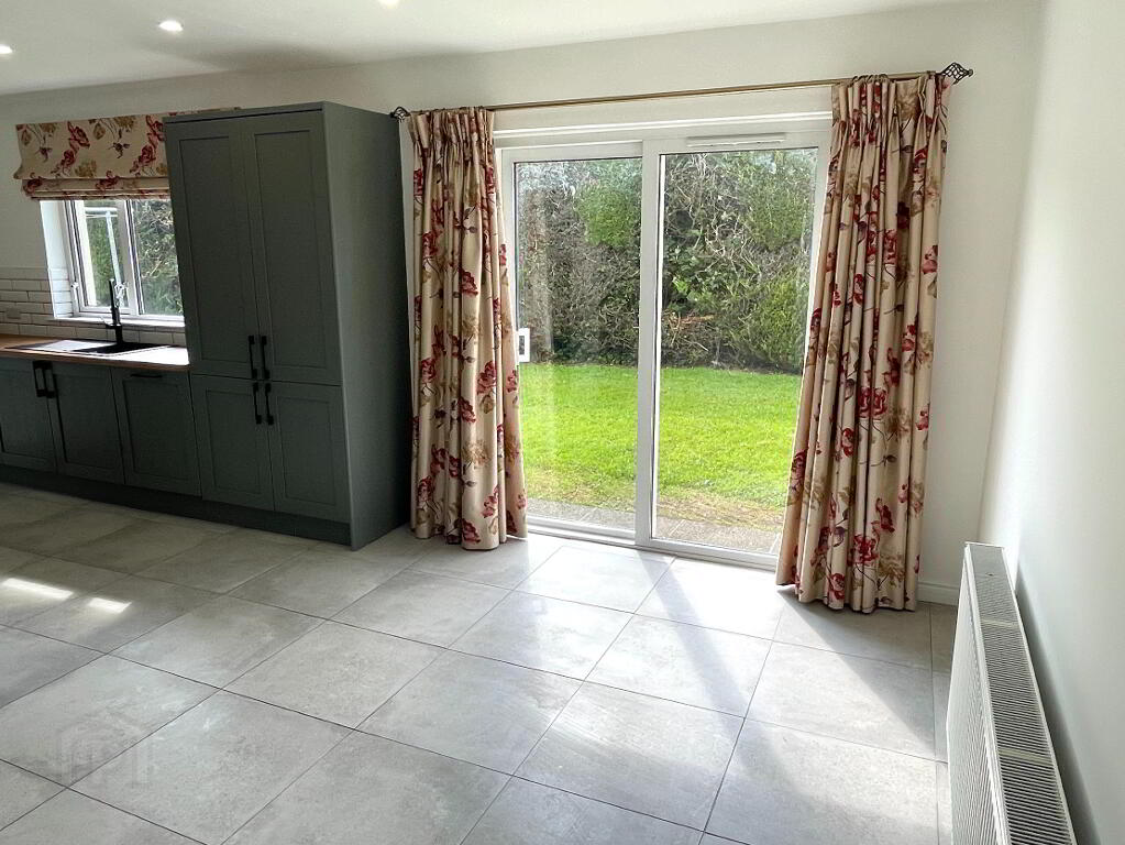 Photo 16 of 10 Oakland Drive, Castlederg