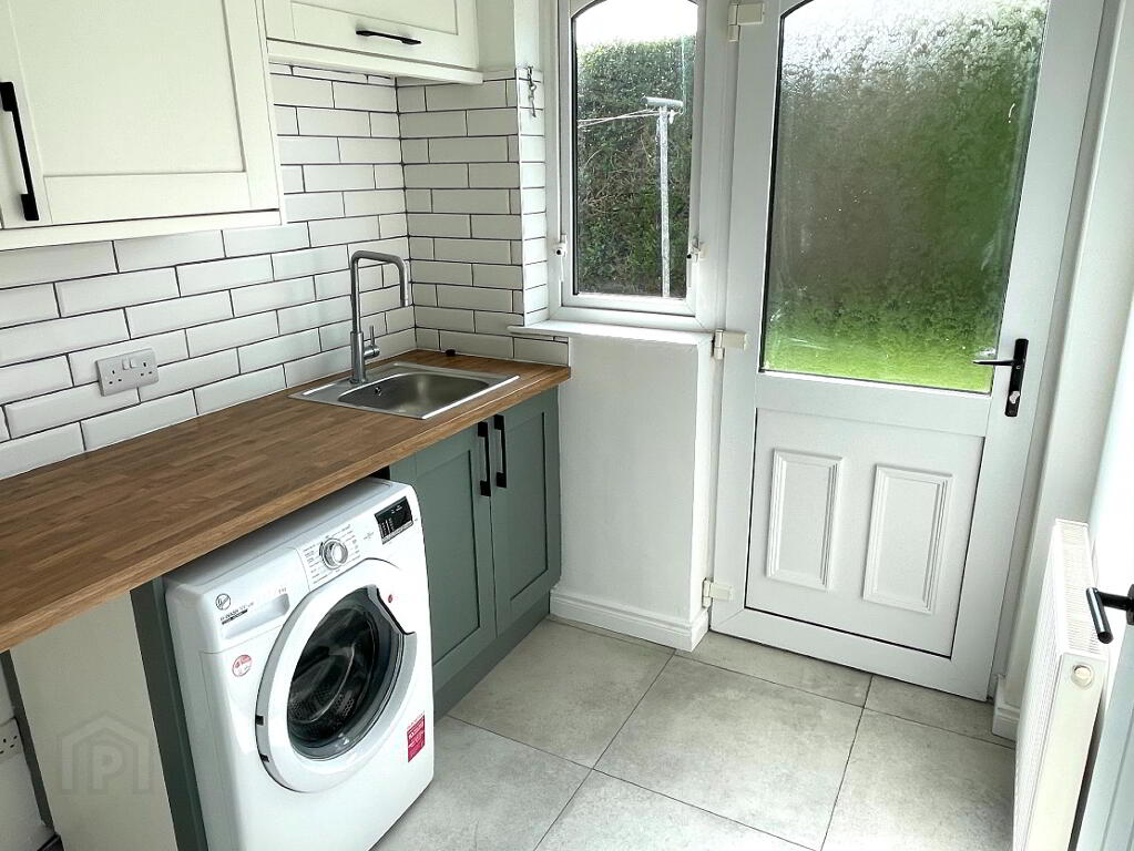 Photo 18 of 10 Oakland Drive, Castlederg
