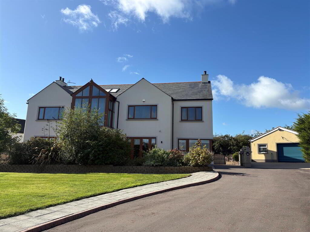 157 Killinchy Road, Comber, BT23 5NE