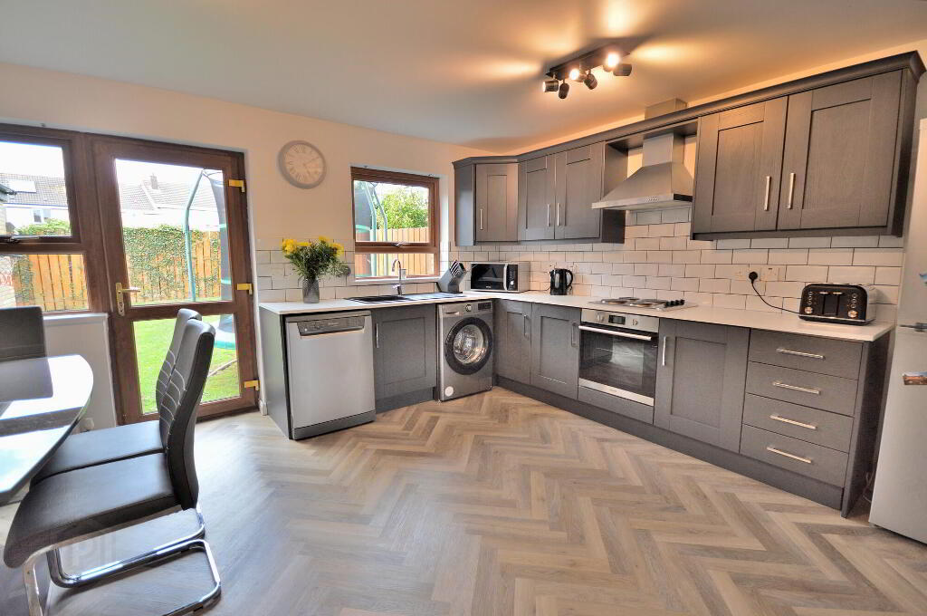 Photo 5 of 29 Stonebridge Square, Conlig, Newtownards
