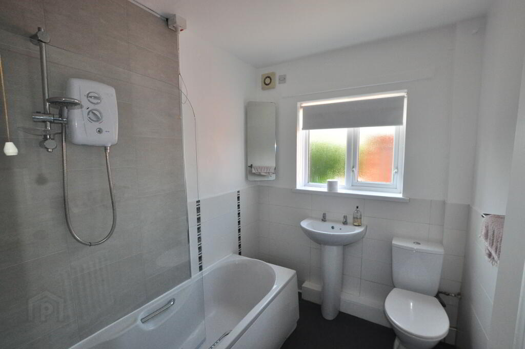 Photo 6 of 39 Breda Road, Belfast