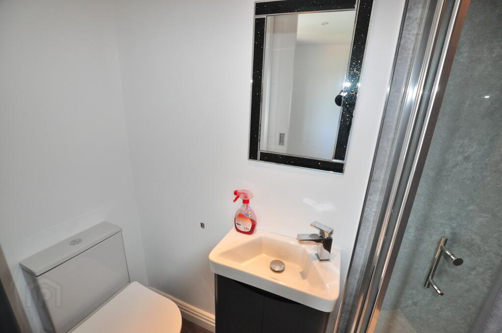 Photo 10 of 39 Breda Road, Belfast