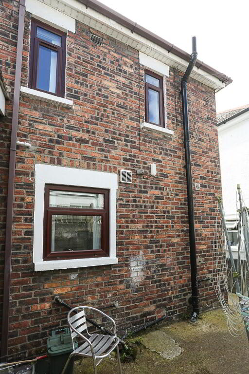 Photo 22 of 23 Dunraven Crescent, Belfast