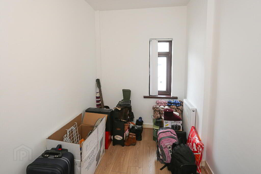 Photo 16 of 23 Dunraven Crescent, Belfast