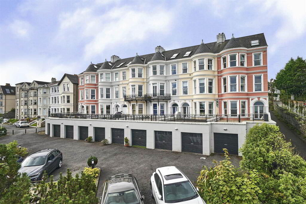 Apt 3, Lorelei, Princetown Road, Bangor, BT20 3TF
