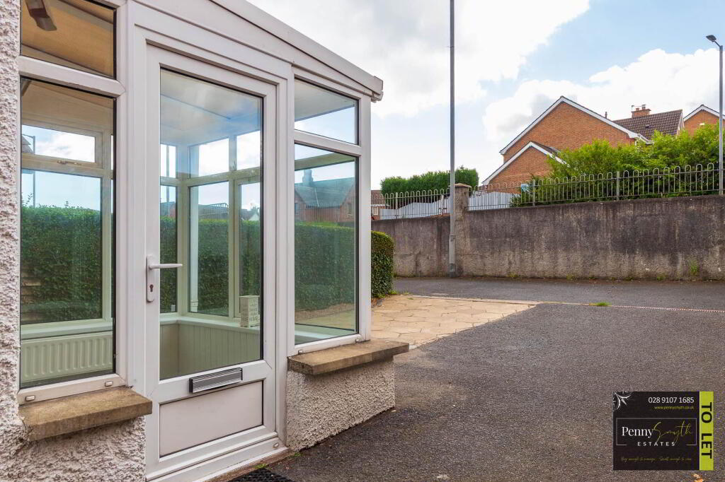 Photo 3 of 121 Rathgael Road, Bangor