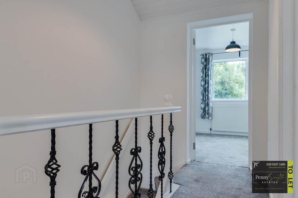 Photo 16 of 121 Rathgael Road, Bangor