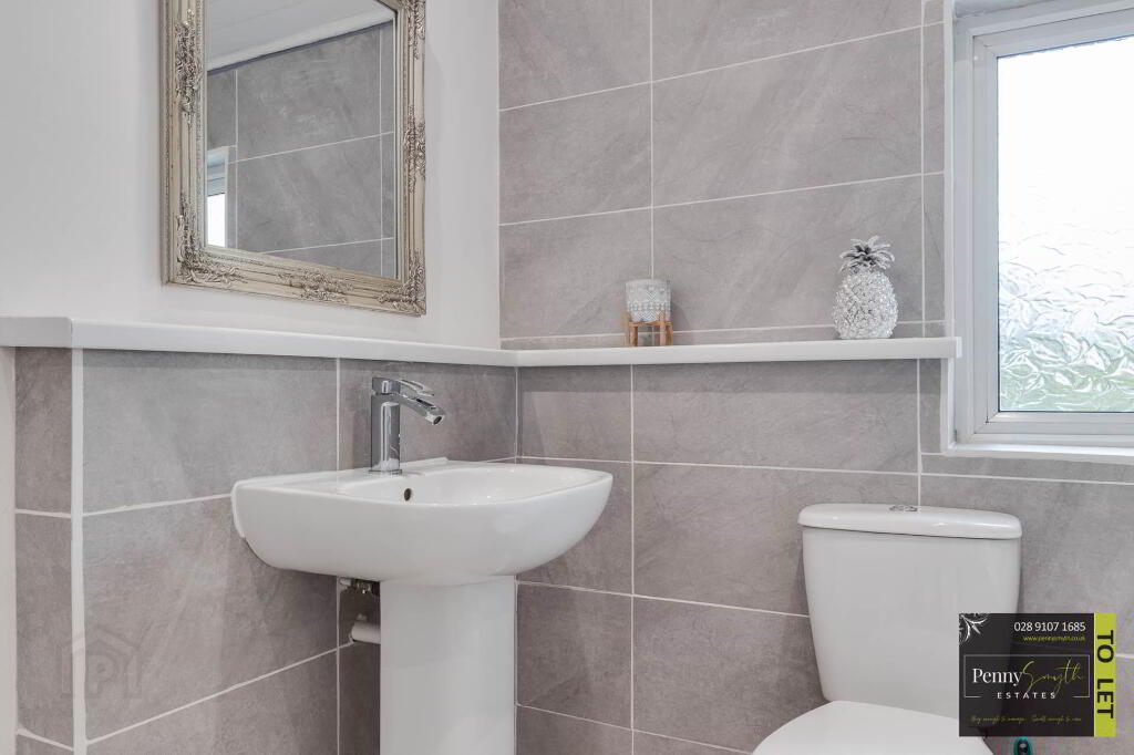 Photo 25 of 121 Rathgael Road, Bangor