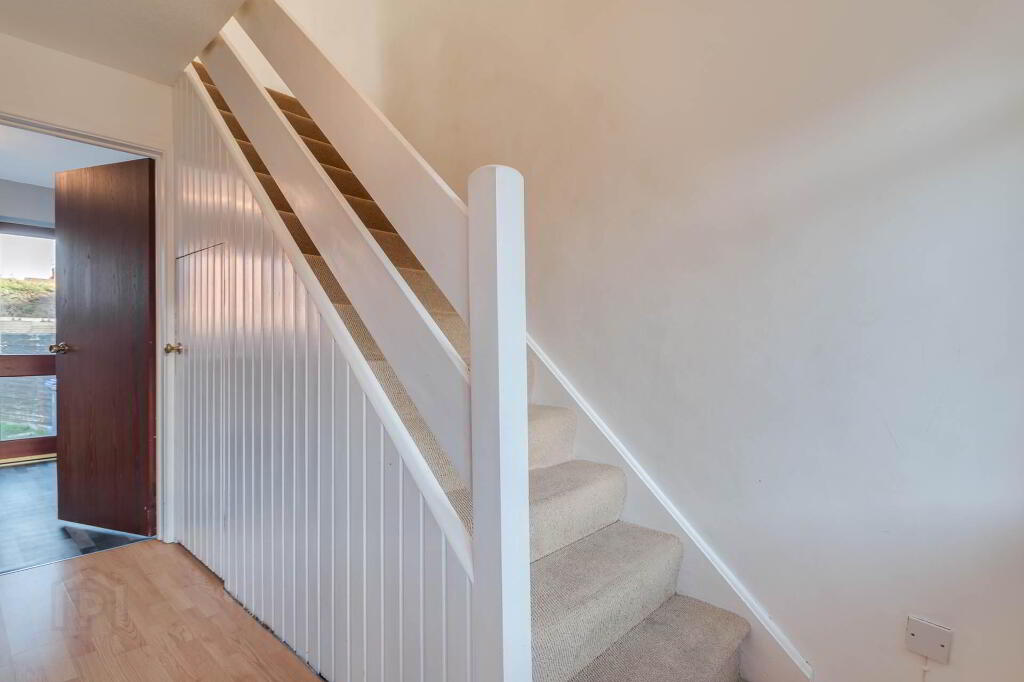 Photo 4 of 17 Woodford Grange, Bangor