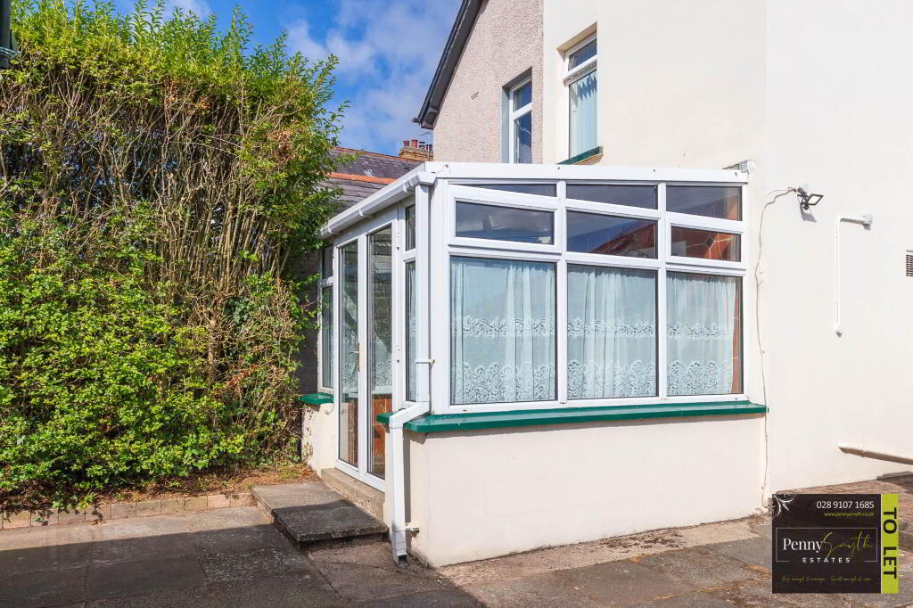 Photo 31 of 165 Belfast Road, Bangor