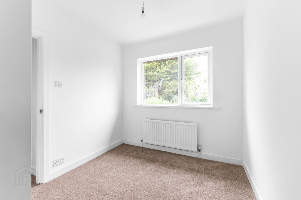 Photo 15 of 132 Joanmount Gardens, Belfast
