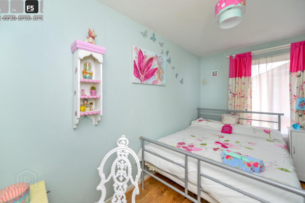 10 Renfrew Walk - F5 Property - To let--5754