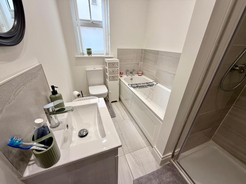 Photo 15 of 237 Beech Hill View, Drumahoe, L’derry