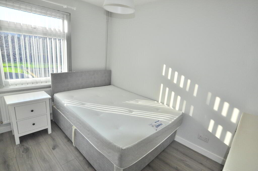 Photo 5 of 77 Durham Street, Belfast