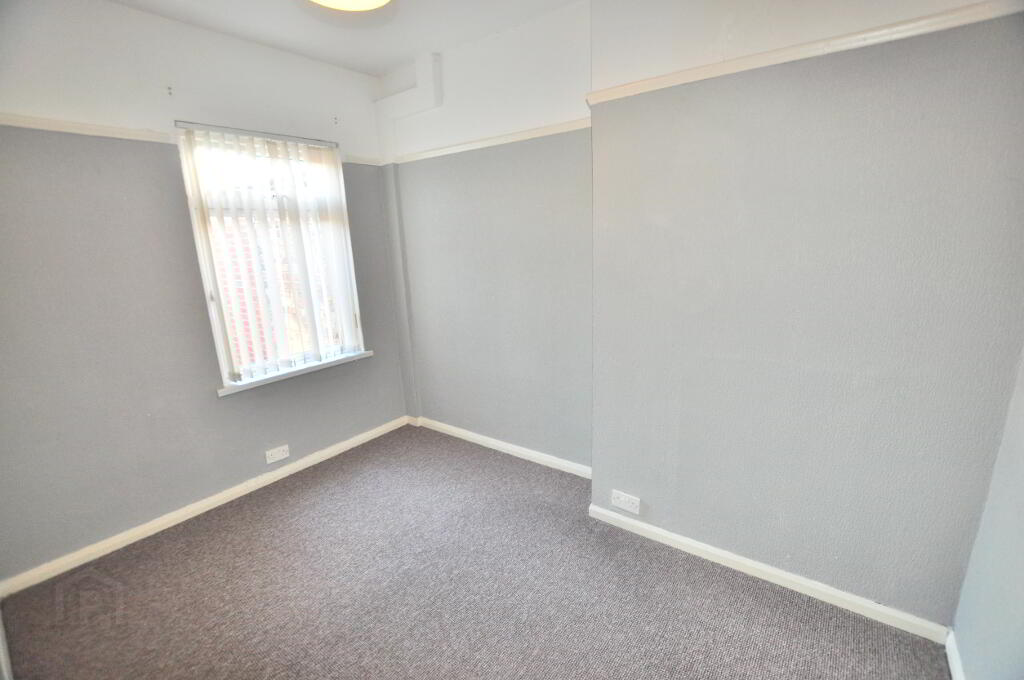Photo 12 of 153 York Road, Belfast