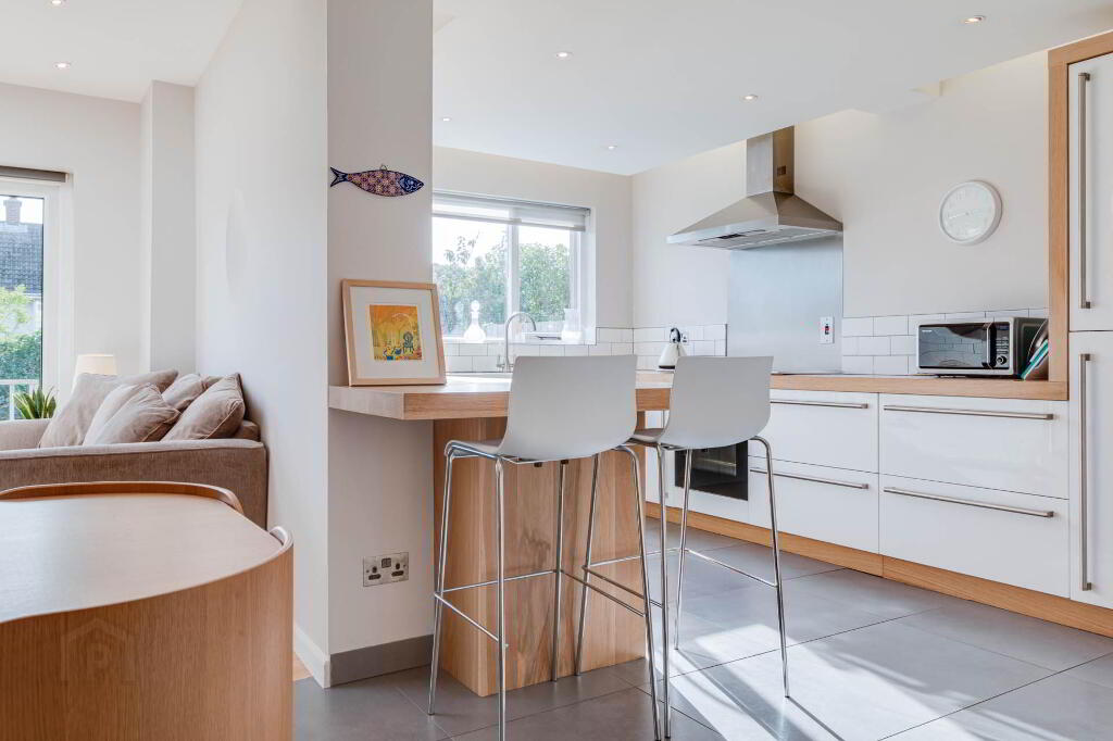 Photo 14 of 35 Donard Avenue, Bangor