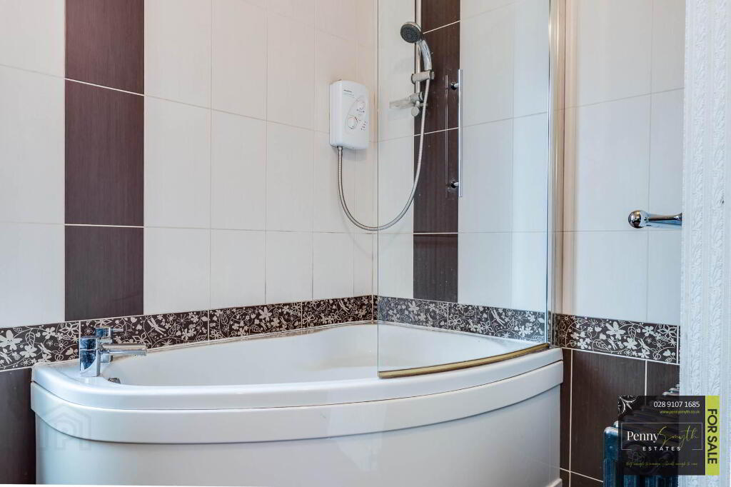 Photo 23 of 49 Grove Park, Bangor