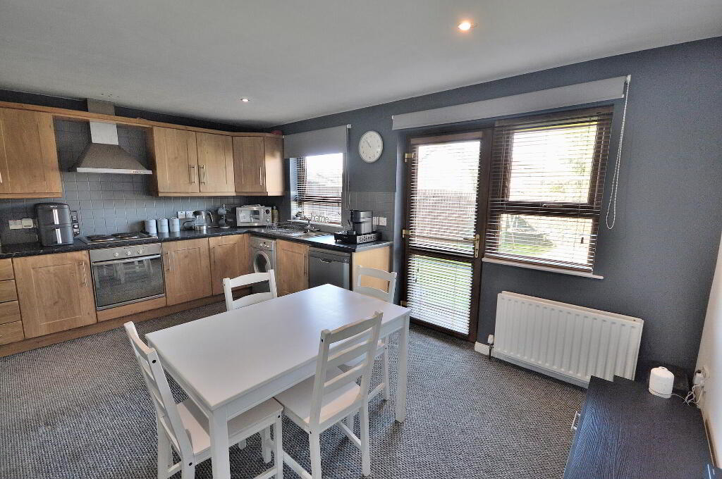 Photo 8 of 35 Stonebridge Square, Bangor