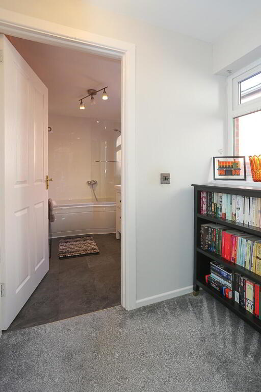 Photo 17 of 23 Toronto Street, Belfast