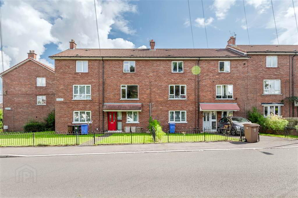 108B Inishowen Drive, Belfast, BT10 0EX
