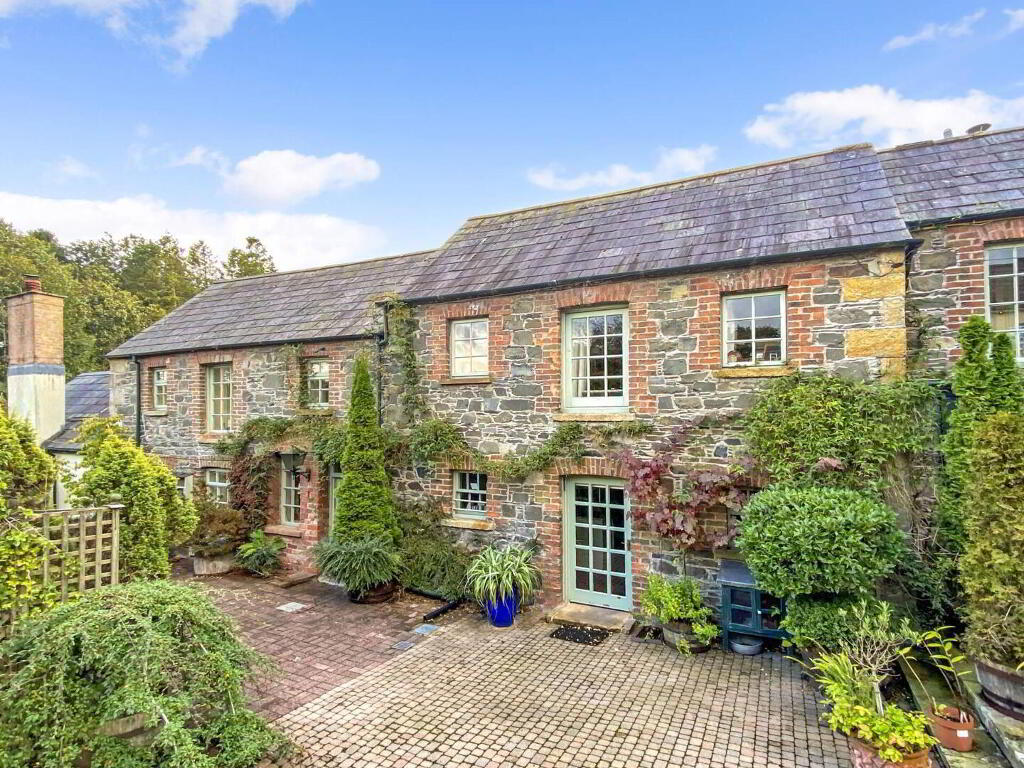 7a The Square, Hillsborough, BT26 6AG