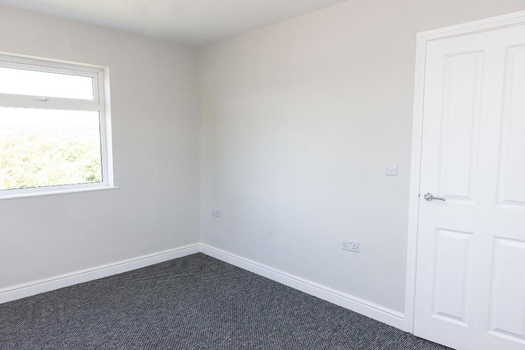 Photo 14 of 1a Leven Crescent, Belfast