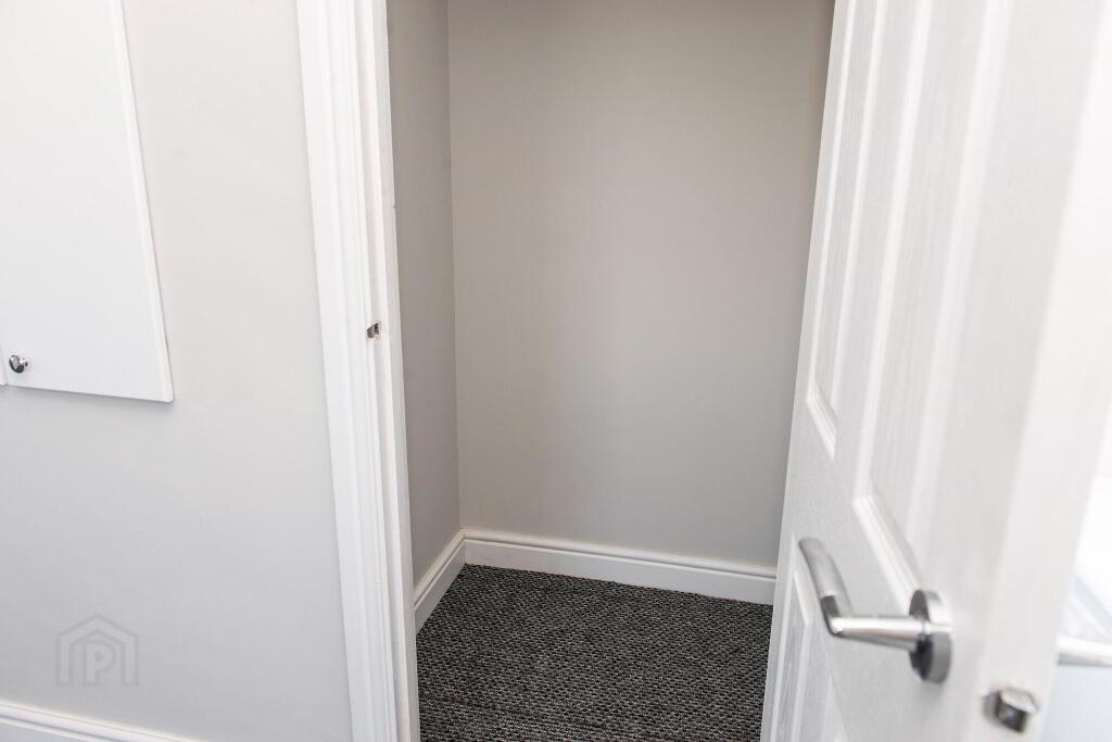 Photo 12 of 1a Leven Crescent, Belfast