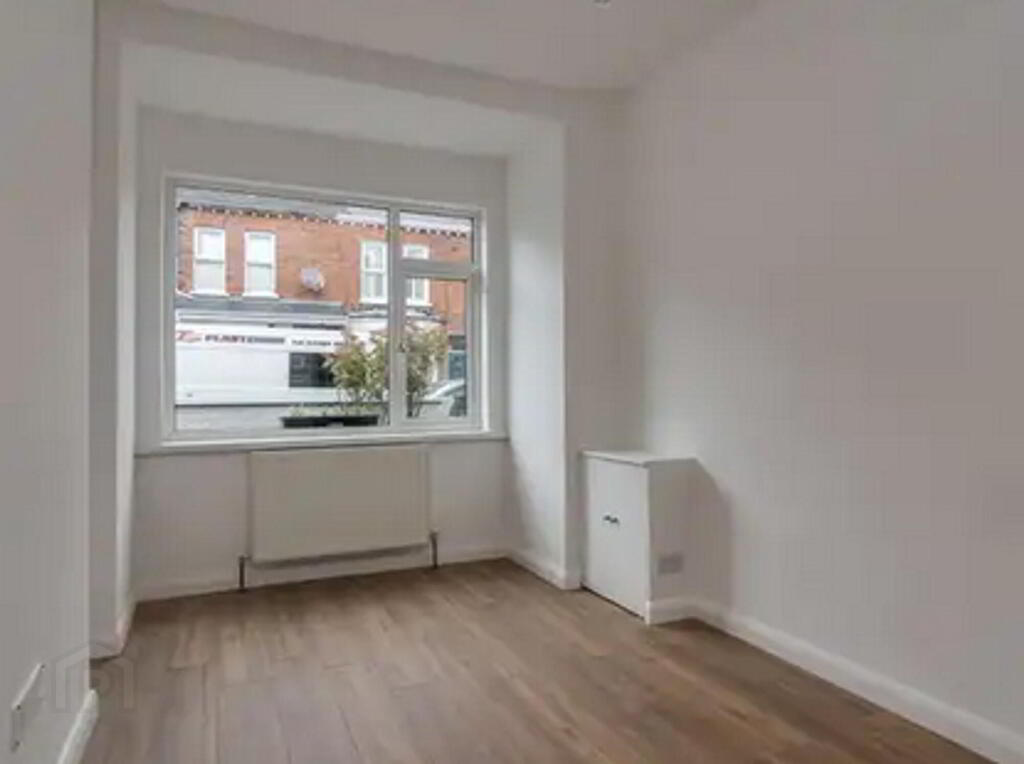 Photo 4 of 52 Oberon Street, Belfast