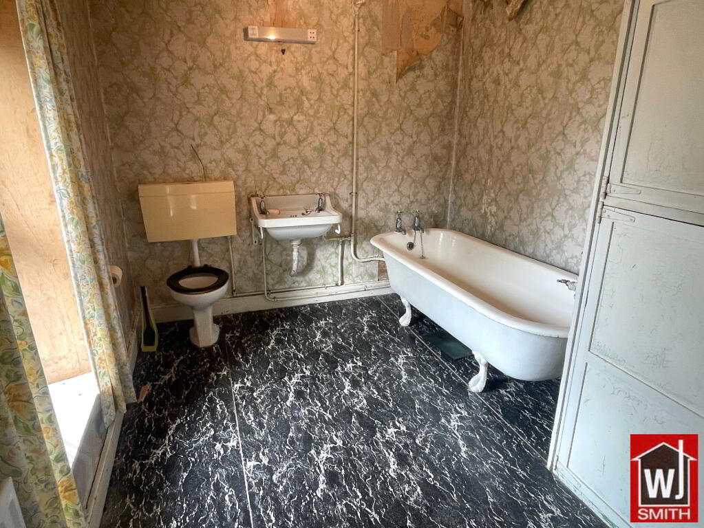 Photo 20 of 37 Upper Strabane Road, Castlederg