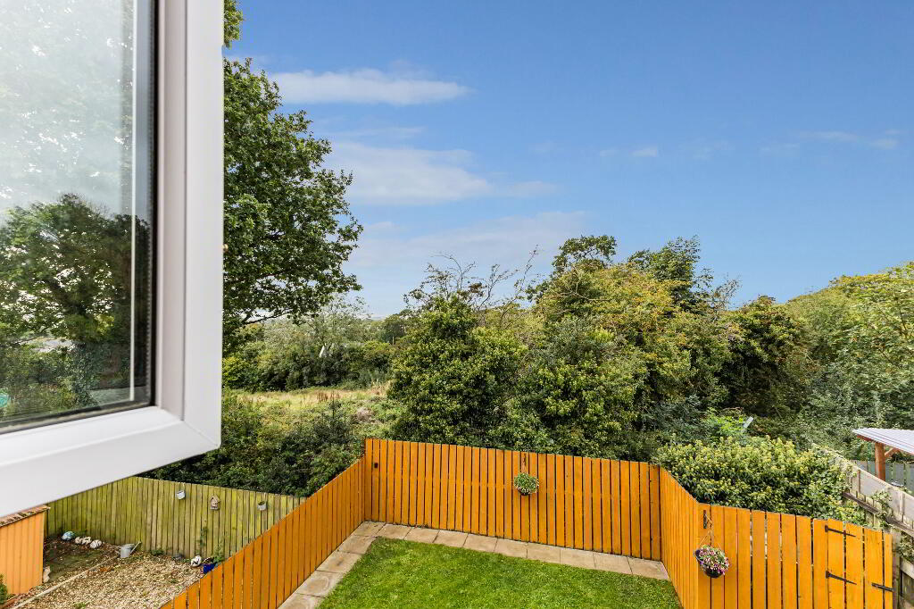 Photo 14 of 141 Glenwood Court, Lisburn