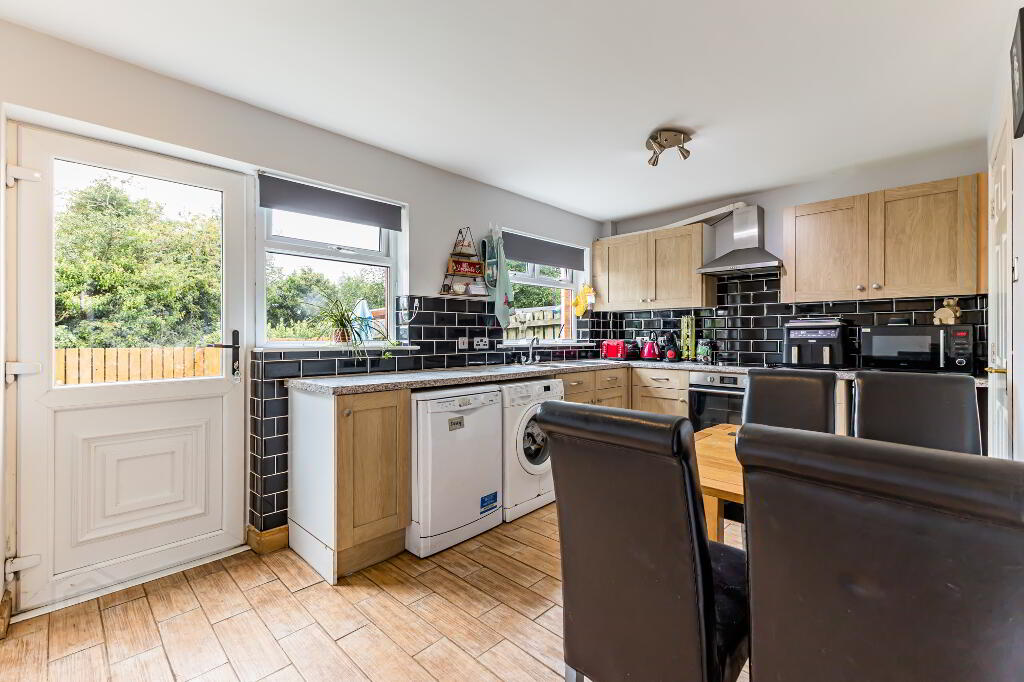 Photo 7 of 141 Glenwood Court, Lisburn