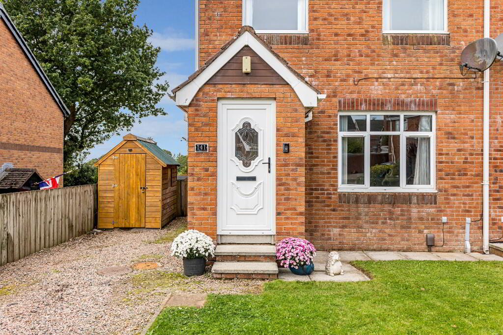 Photo 2 of 141 Glenwood Court, Lisburn