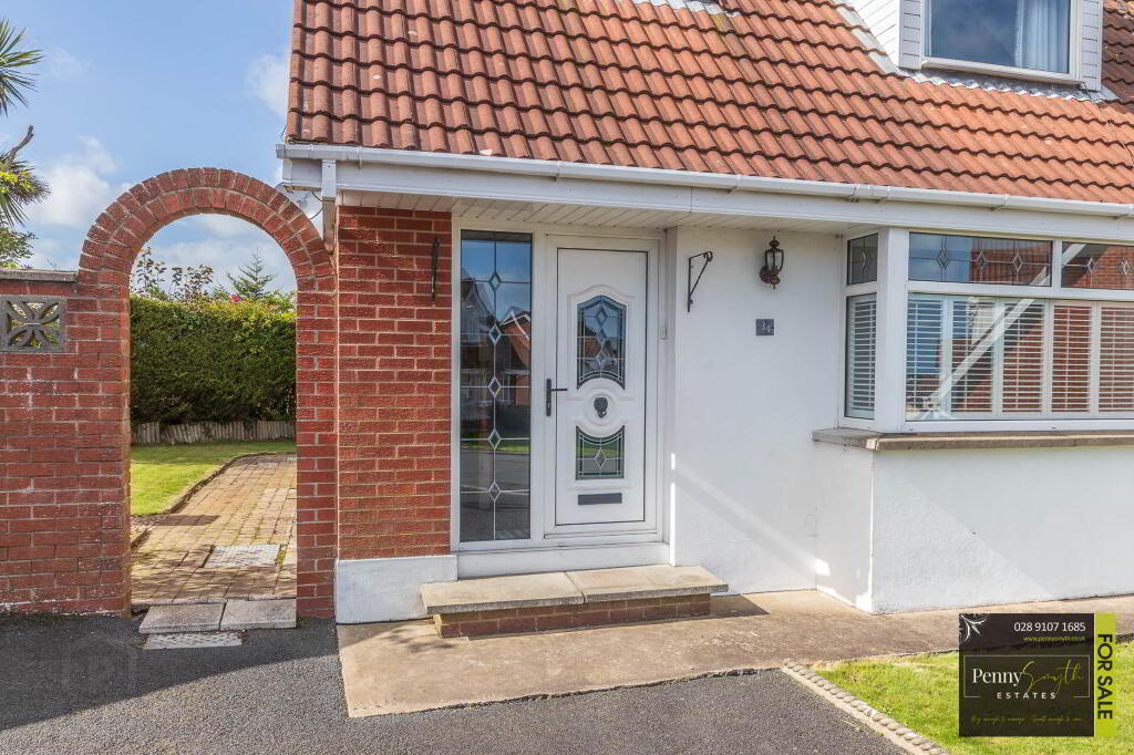Photo 2 of 34 Carlton Heights, Bangor