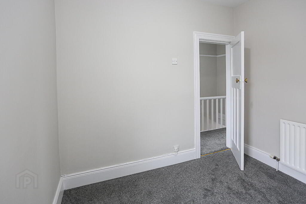 Photo 34 of 23 Willowholme Drive, Belfast