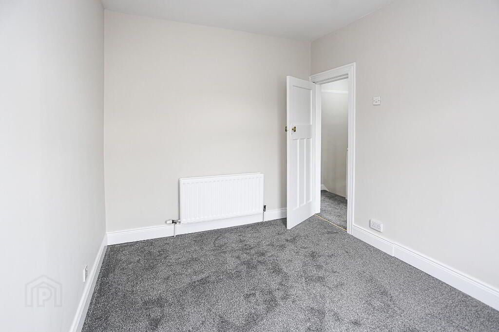 Photo 31 of 23 Willowholme Drive, Belfast