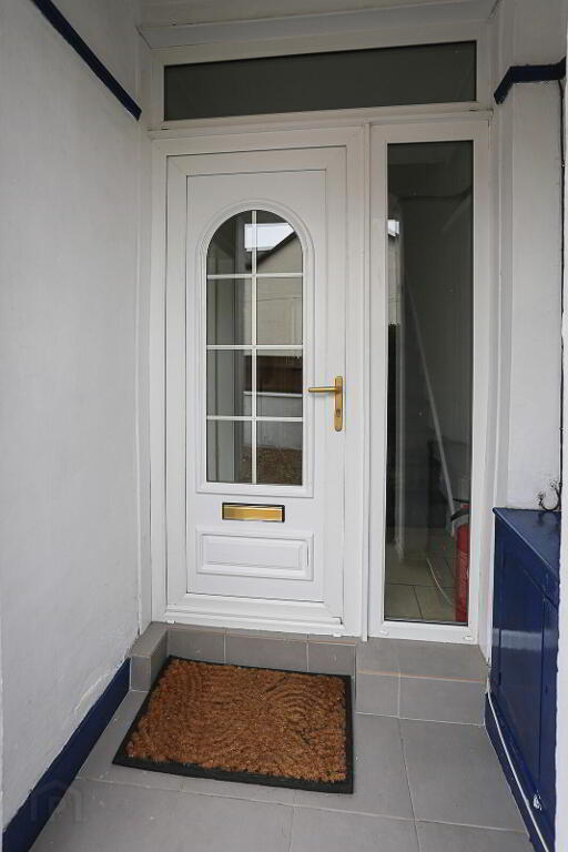 Photo 3 of 23 Willowholme Drive, Belfast